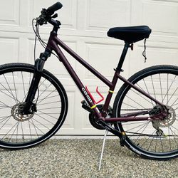 Co-Op Cycles CTY 2.1 Step-Through Bike size Small