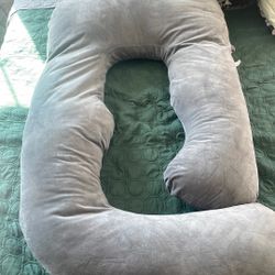 Pillow/Pregnancy pillow