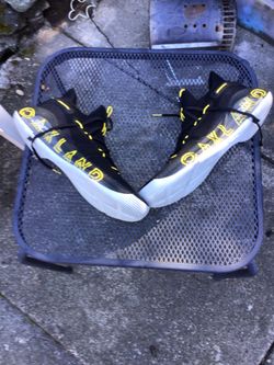 Steph Curry basketball shoes, limited