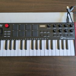 Akai MPK mini plus