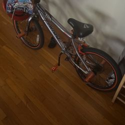 Kids Bike Never Been Riding Before 