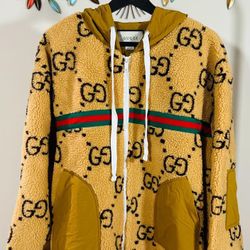 NEW SEASON FW23 GUCCI HOODIE, Visit Our Profile For More Items Available !!!