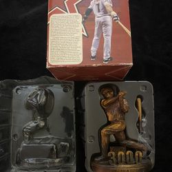 Limited Edition Craig Biggio 3000 Hit Trophy, Astors Hat Piece, Astors Baseball And Holder For It 