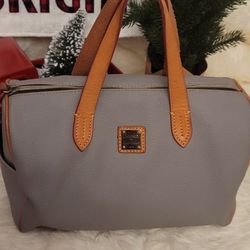 Dooney And Bourke Hand Bag