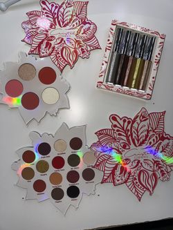  Cristal Cosmetics Noche Buena Bundle 