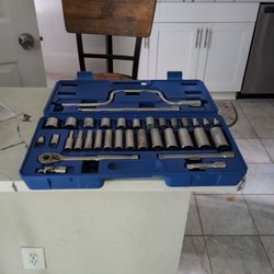 Westward Socket Set 34 Pcs 