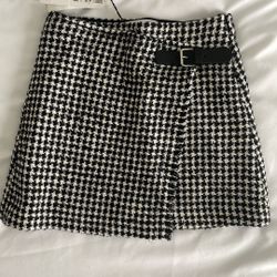 Girl’s Zara Skirt, Size 8
