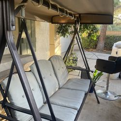 Swing Bench 