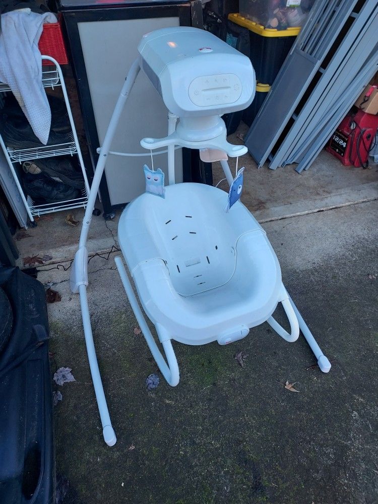 Working Baby Swing With Power Adapter No Cushion
