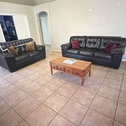 Sofa And Love Seat In Almost New Condition 