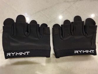 RYMNT work out gloves . NEW