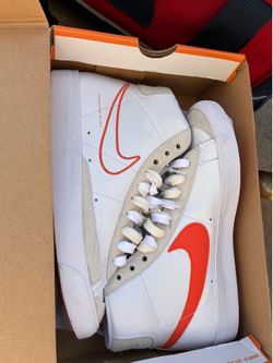 Chucks and Nike combo Size 9W