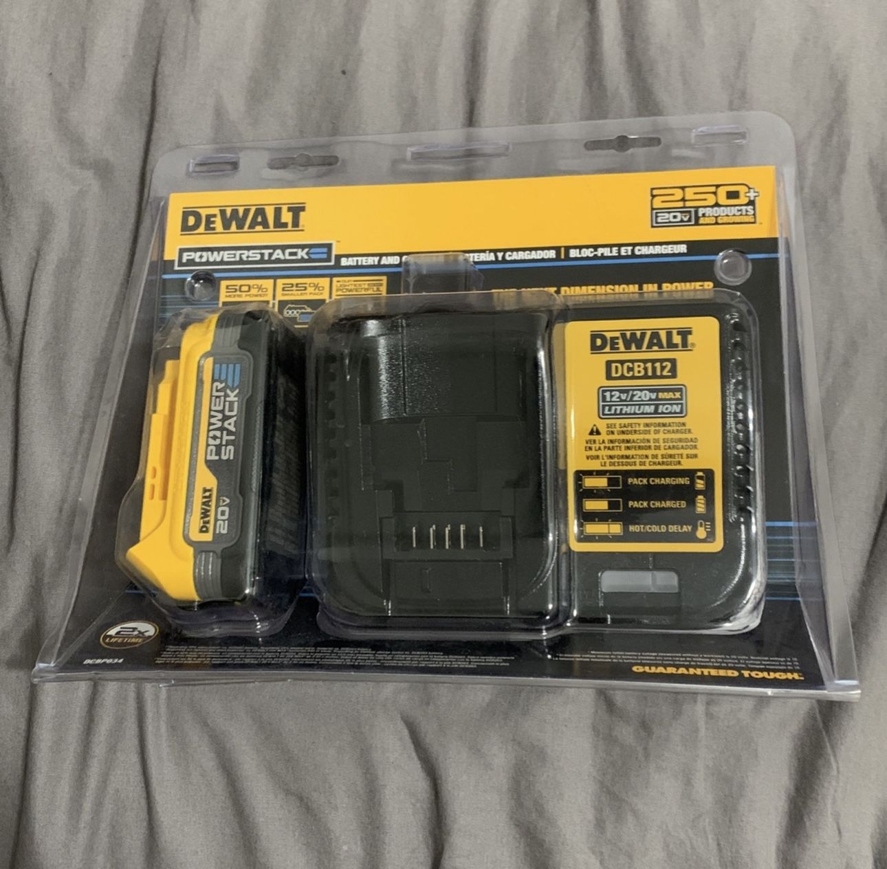 Dewalt Battery & Charger Combo