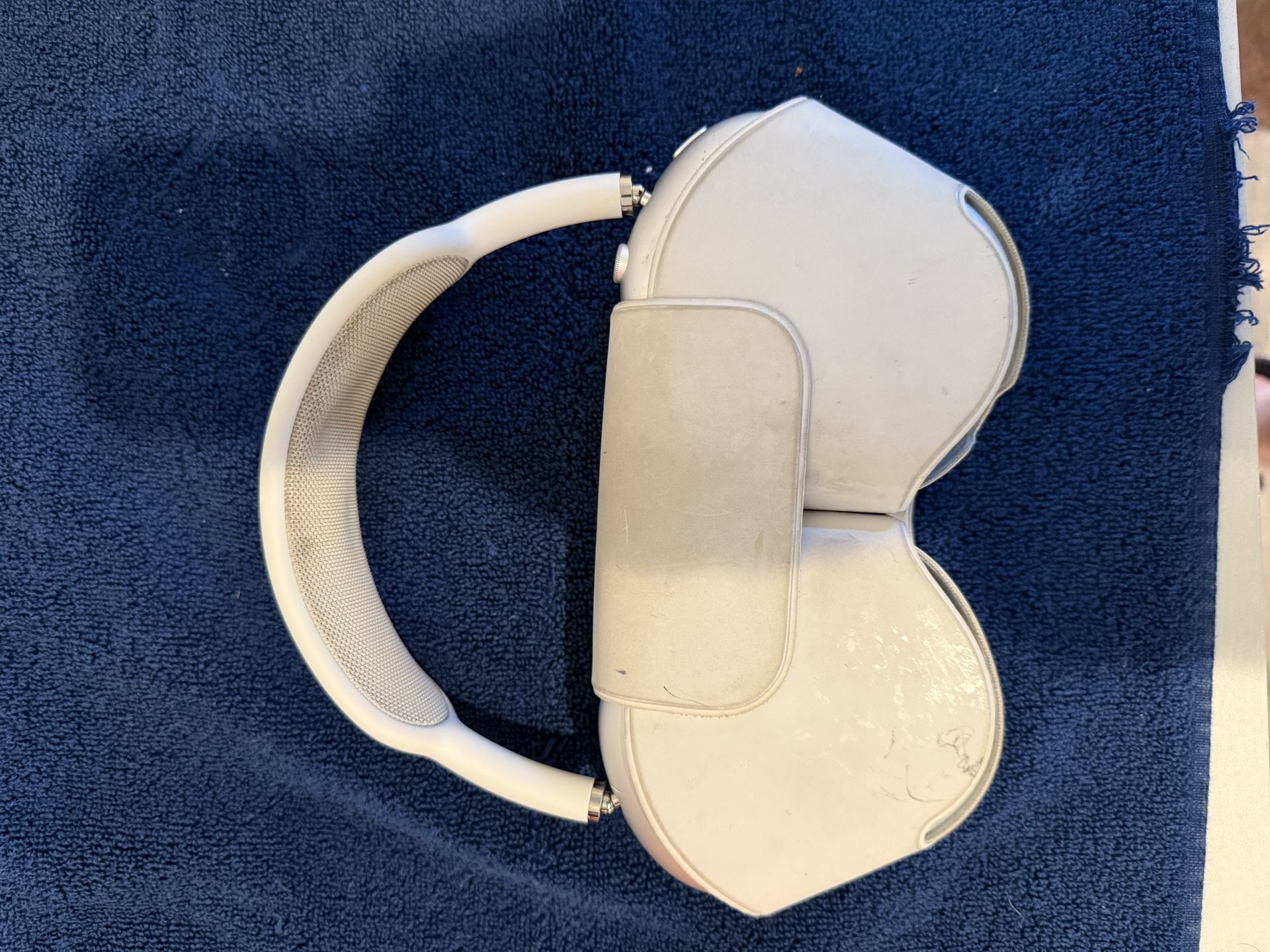 AirPod Max Silver
