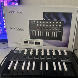 Arturia Minilab Mk II Universal MIDI Controller