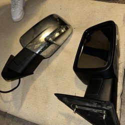 2012-2018 Dodge Ram Side Mirrors With Lights