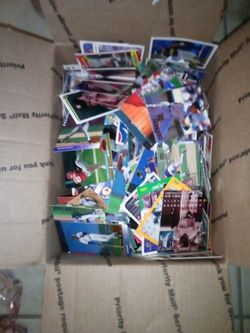Large Lot of Baseball Cards Mixed
