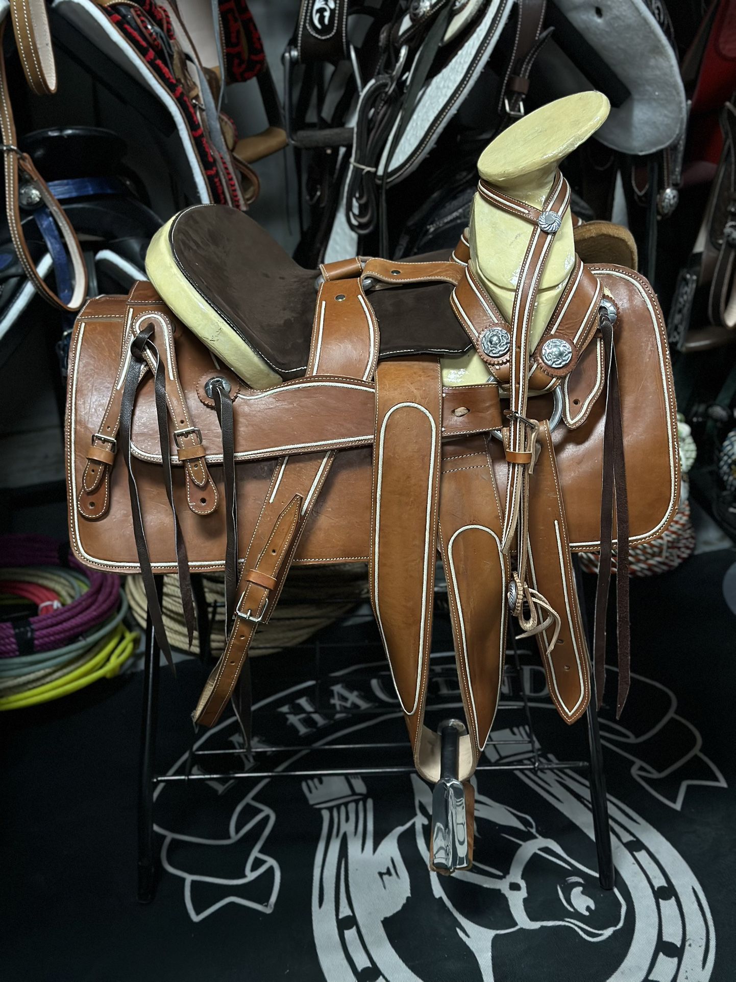 Montura Acordonada Con Pita Original 🤠🔥