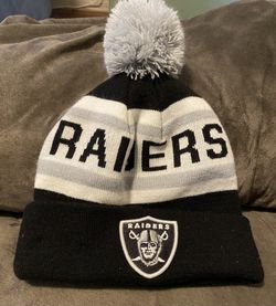 Oakland Las Vegas LA NFL Raiders Beanie Black One Size Pom Striped New Era