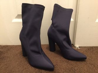 Cape Robbin Navy Blue boots shoes 6 1/2
