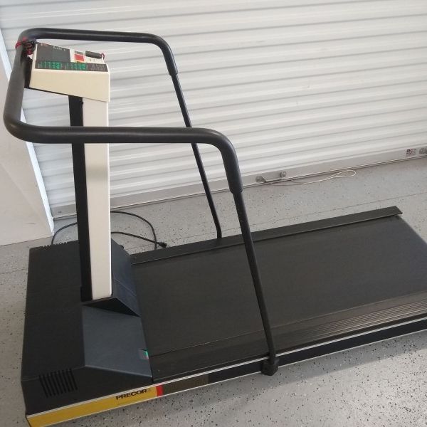 Precor 9.2 s treadmill hotsell