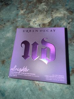 Urban decay all nighter long lasting loose setting powder