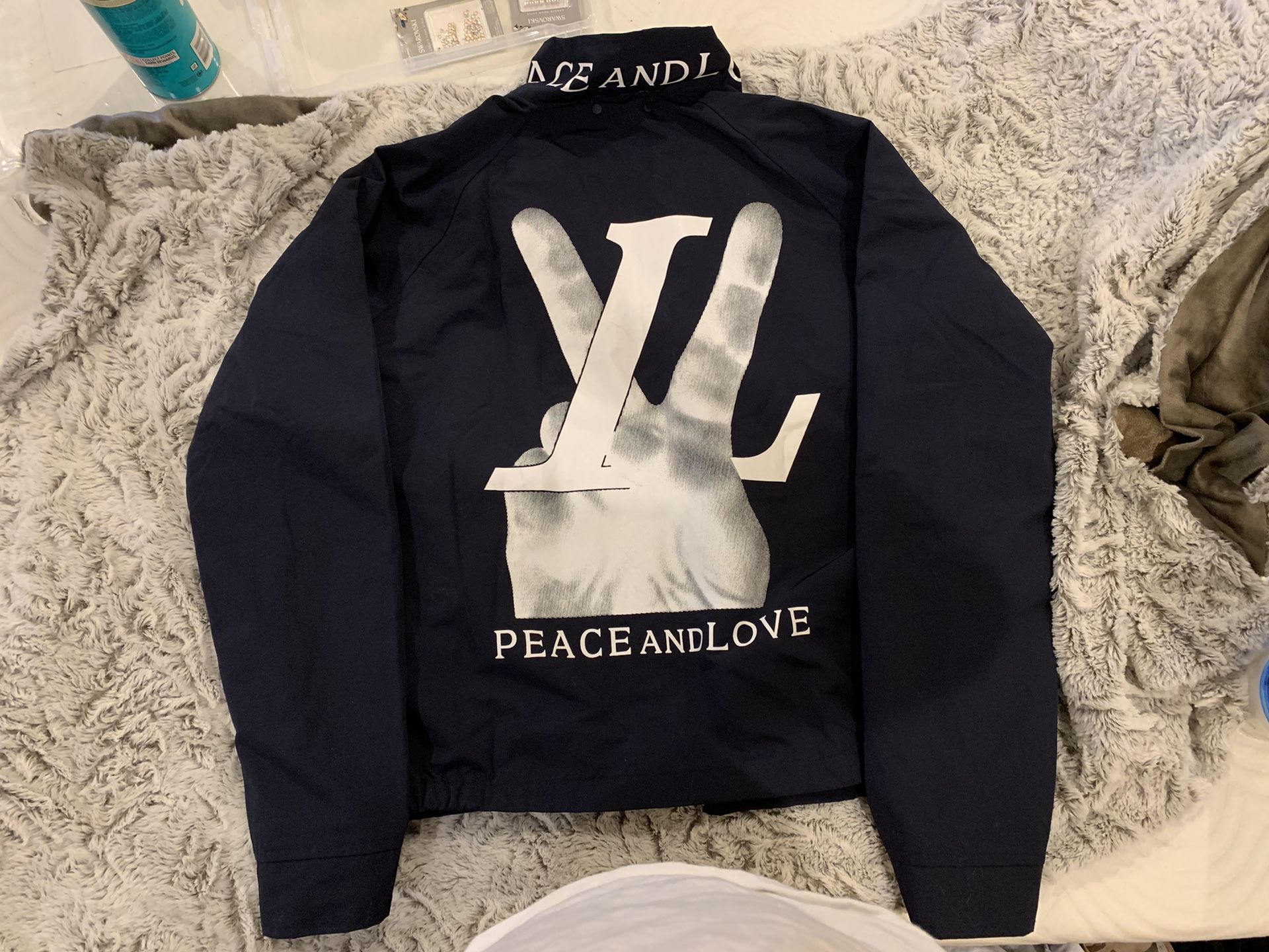 Louis Vuitton love and peace jacket retail 3000$ for Sale in