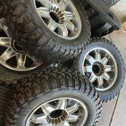 Ford F250 Lifted Used Rims/ Used Tires