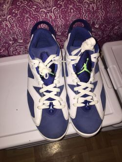 Size 11 vnds worn 3 times