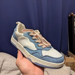 Cute & Trendy Denim/White Sneakers – Women’s Size 8