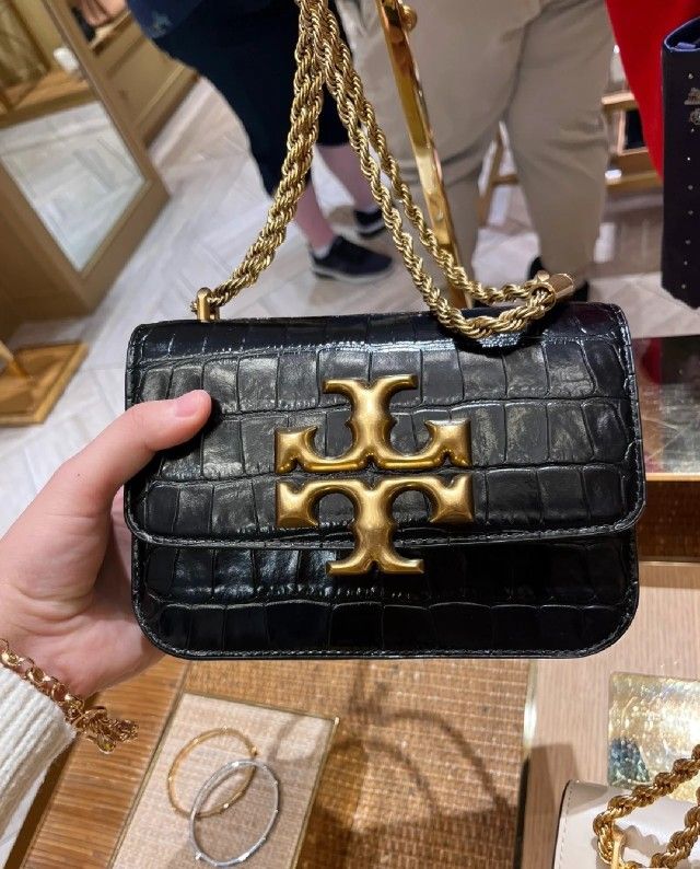 Tory Burch Bags The Ultimate Accessory For Fashion Forward Women
