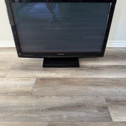 Tv Panasonic 42 inch plasma TV