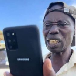 Samsung Android Mobile Phone 