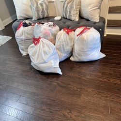 Women’s Clothes & Shoes