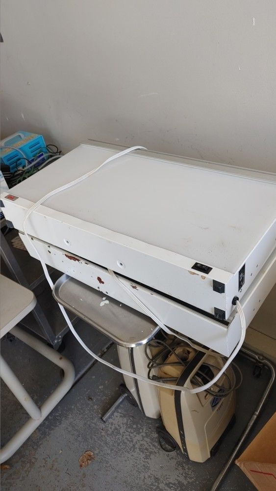 MEDICAL XRAY VIEW BOXES