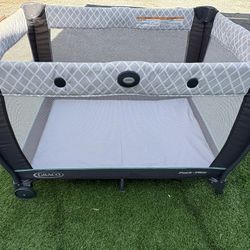 Pack N Play Graco