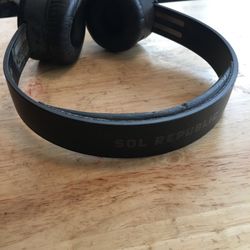 motorolla sol bluetooth headphones