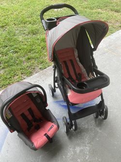 Car seat and stroller like new $60