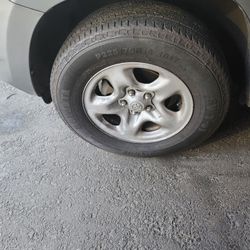 Toyota rav4 weels  5x114.3 