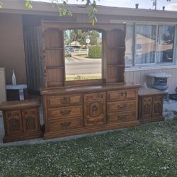 Solid Oak Dresser  With Mirror.