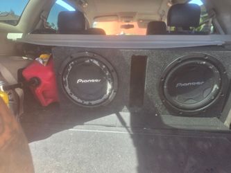 Pioneer TS-W306C /12 inch subs