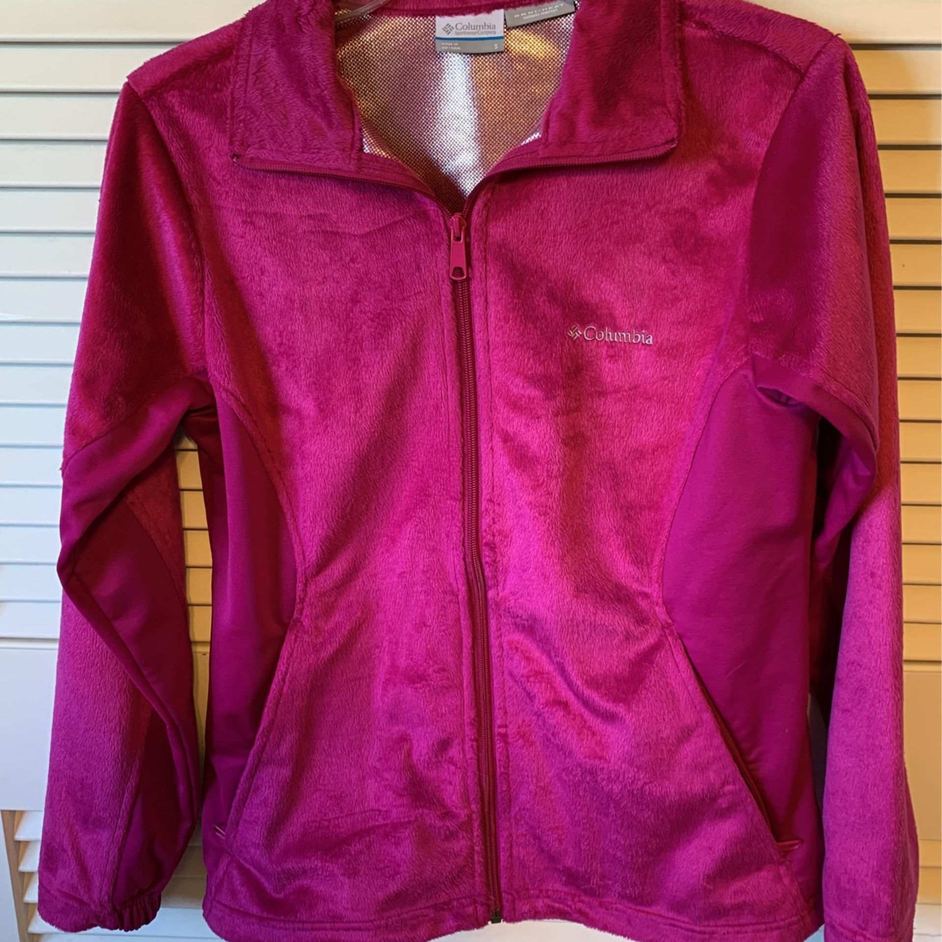 Women’s Columbia Pink Fleece Jacket Size Small