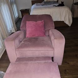 Recliner $25