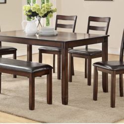 Dining Table + 4 Chairs & Bench