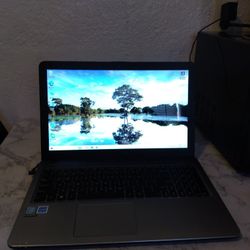 Asus SonicMaster Laptop W/Windows 10 Home And Charger