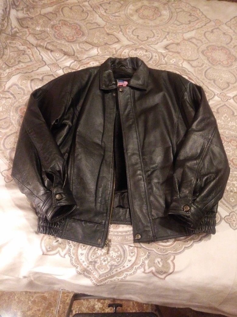 Men's Leather Jacket Xl.