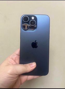 iPhone 15 pro max verizon 256 Gb
