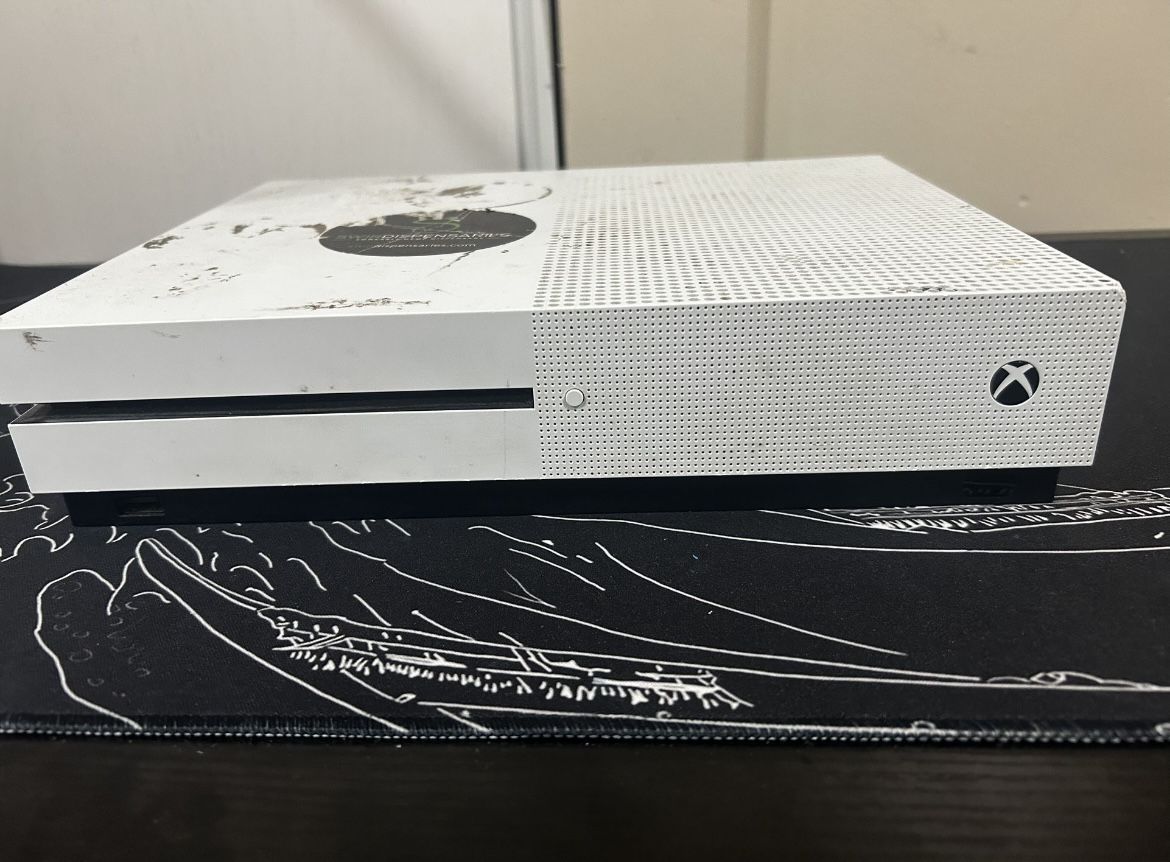 Xbox One S - 512 GB