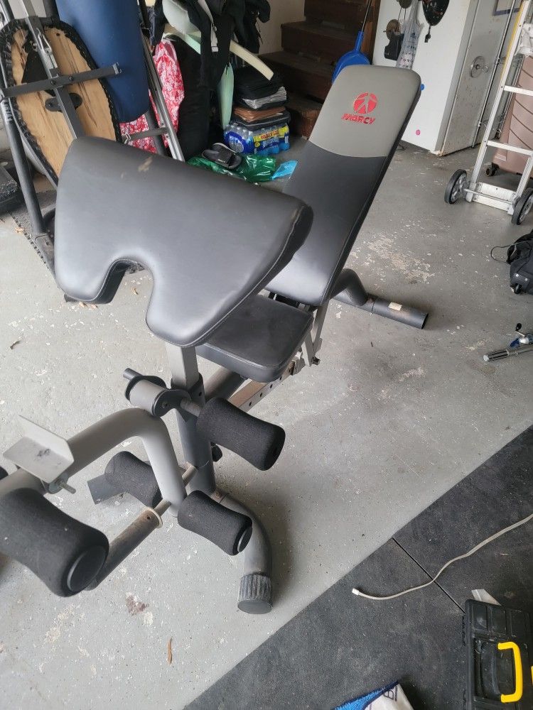 Adjustable Marcy Weight Bench