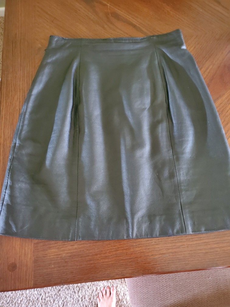 Wilson's Leather Black Skirt